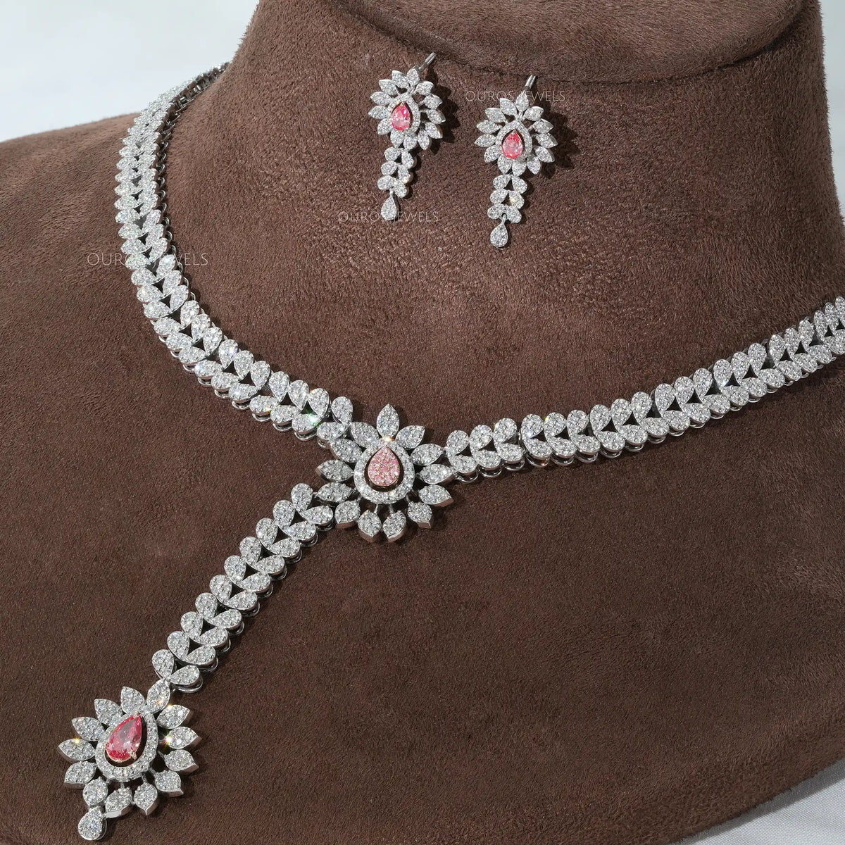 Pear And Round Cut Lab Grown Diamond Necklace Set Necklaces