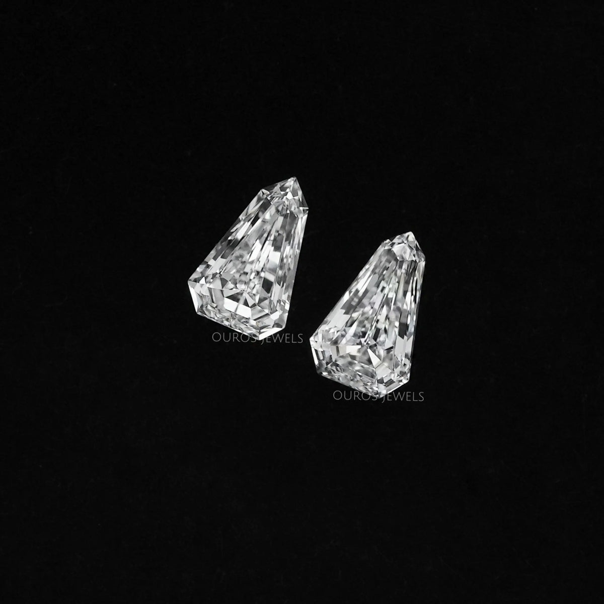 Arrow Cut Lab Diamond Pair Loose