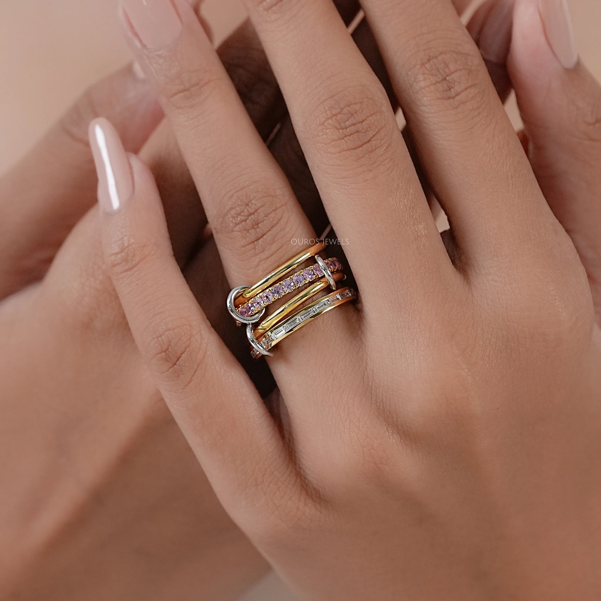 Baguette And Round Diamond Interlink Band Ring