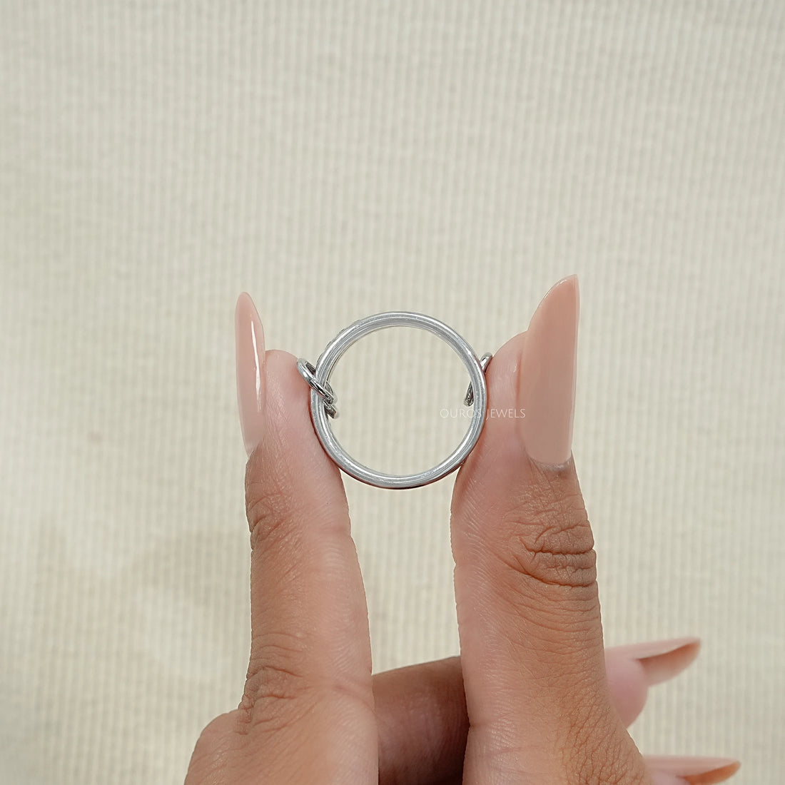 Baguette And Round Diamond Interlink Band Ring