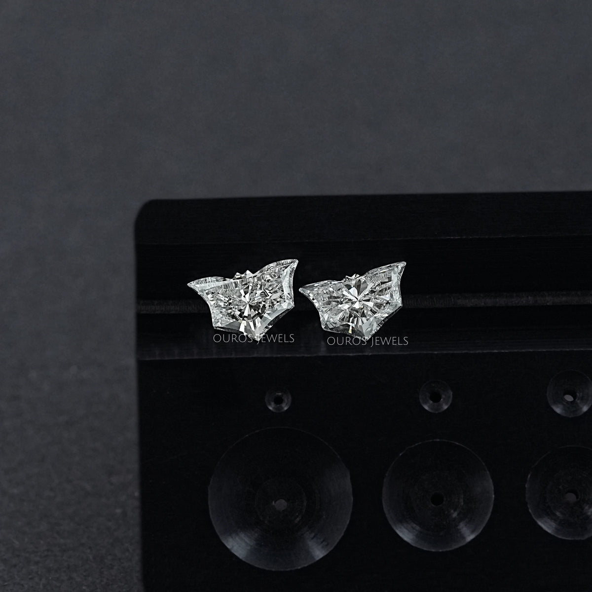 Bat Lab Grown Diamond Matching Pair Loose