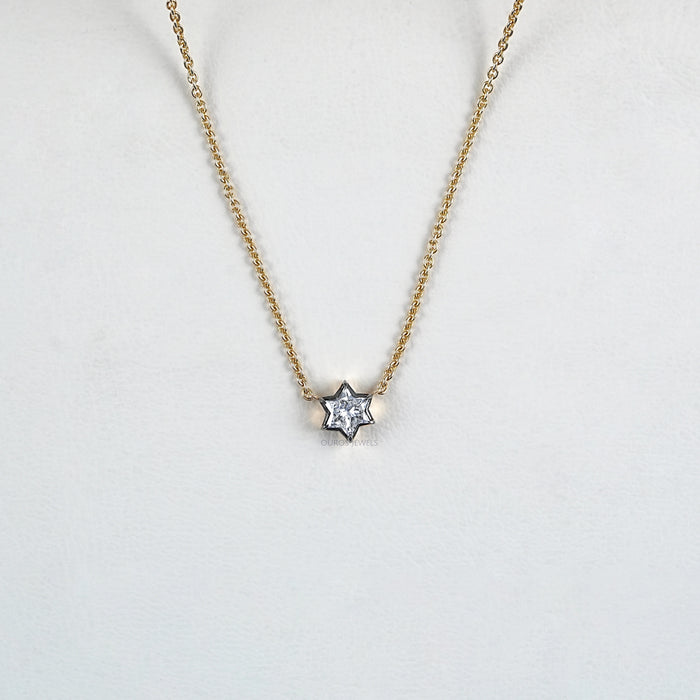 David Star Lab Diamond Bezel Set Solitaire Pendant Necklaces