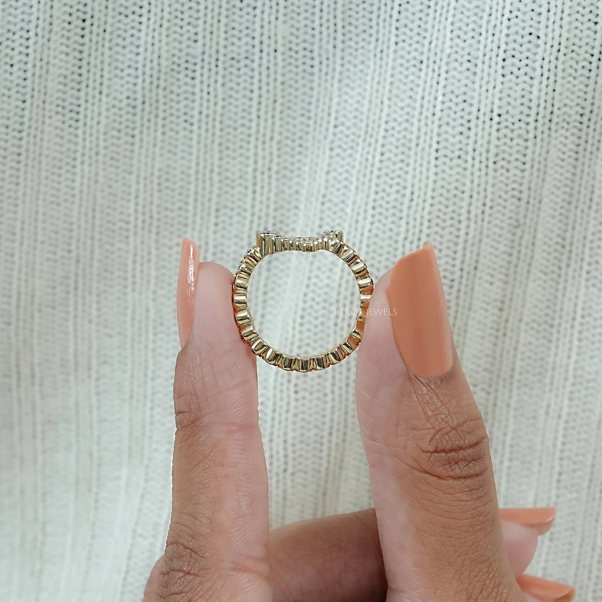 Bubble Round Lab Diamond Initial Ring Ring