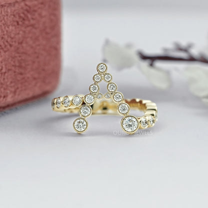 Bubble Round Lab Diamond Initial Ring Ring