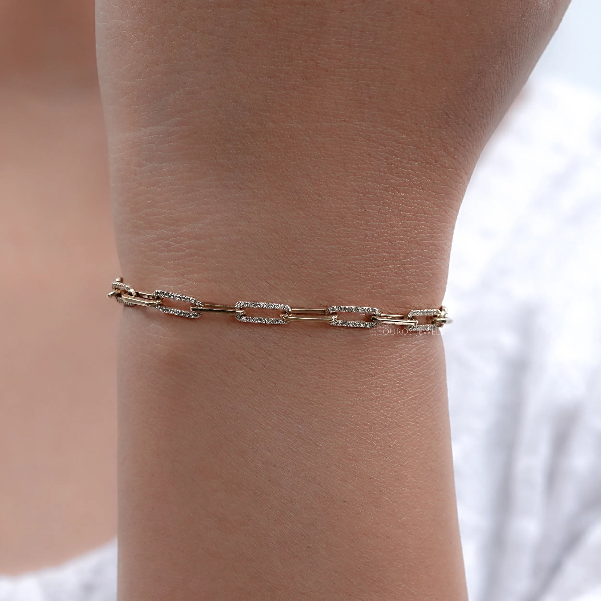 Round Lab Diamond Paper Clip Link Bracelet