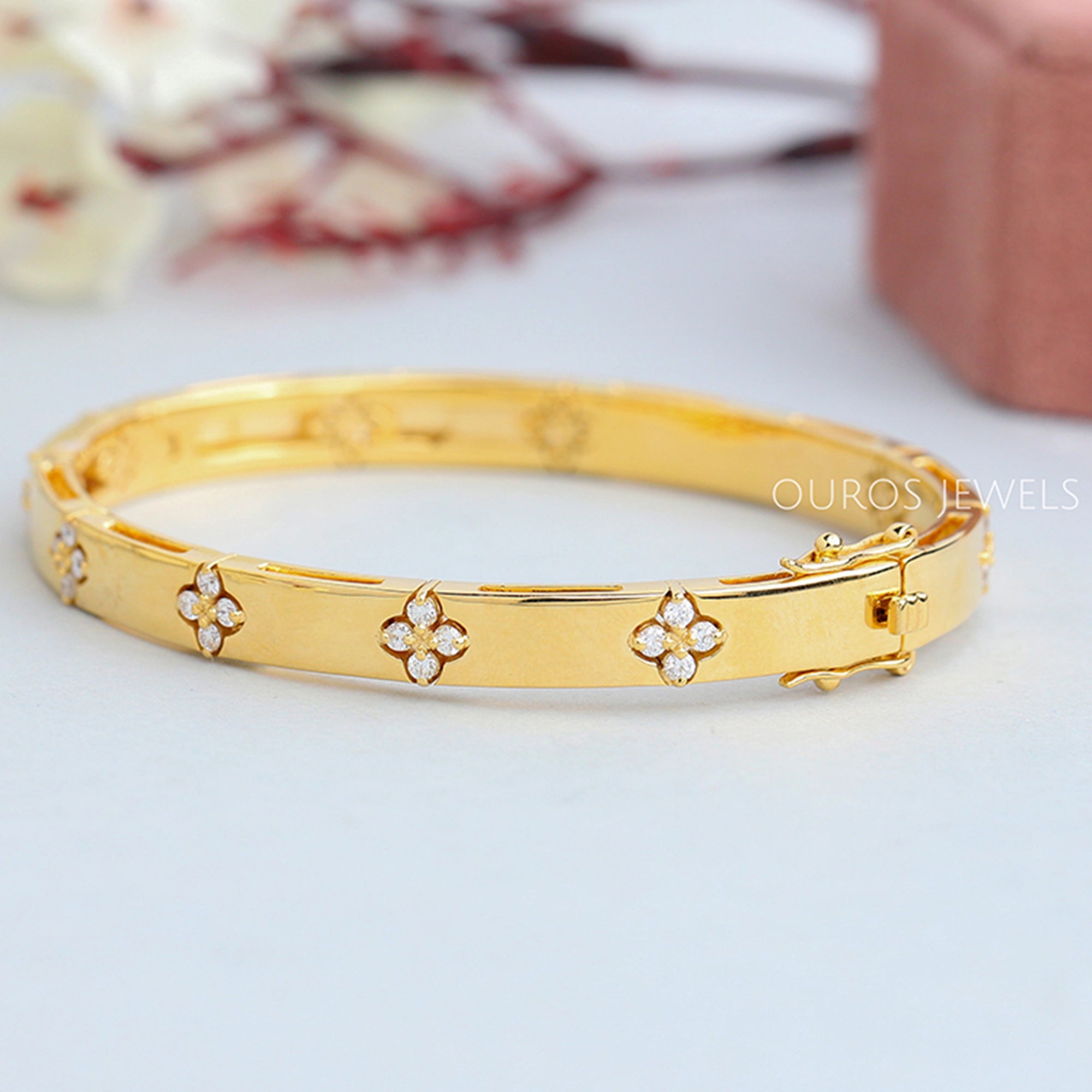 Round Diamond Flush Setting Gold Bangle