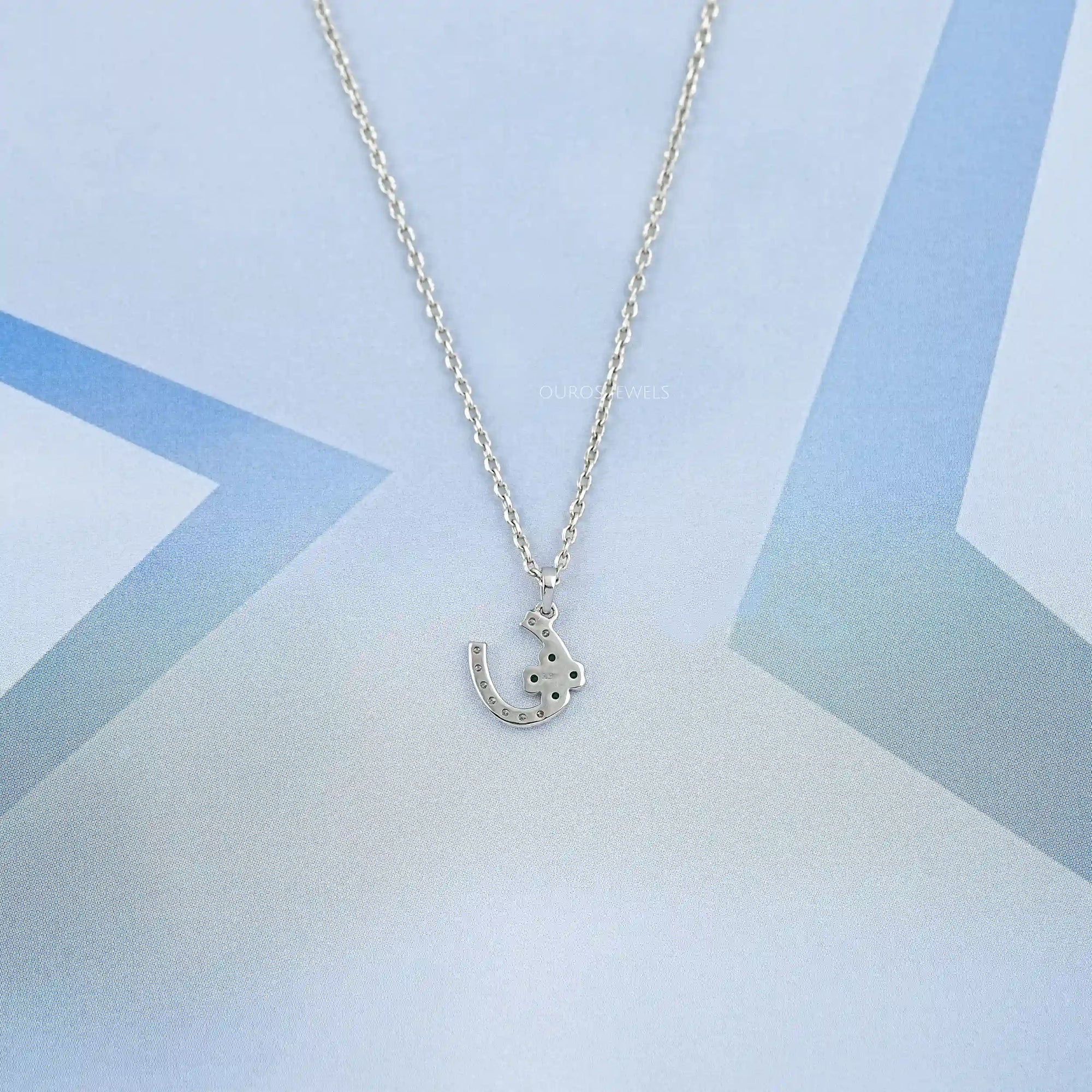 Round Green Gemstone Leaf Charm Pendant Necklaces