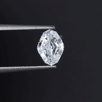 Modified Lozenge Step Cut Loose Diamond