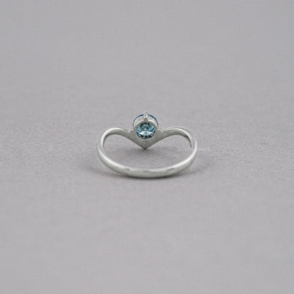 Blue Round Lab Diamond Curved Solitaire Ring Ring
