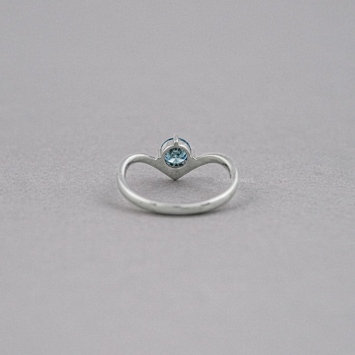 Blue Round Lab Diamond Curved Solitaire Ring Ring