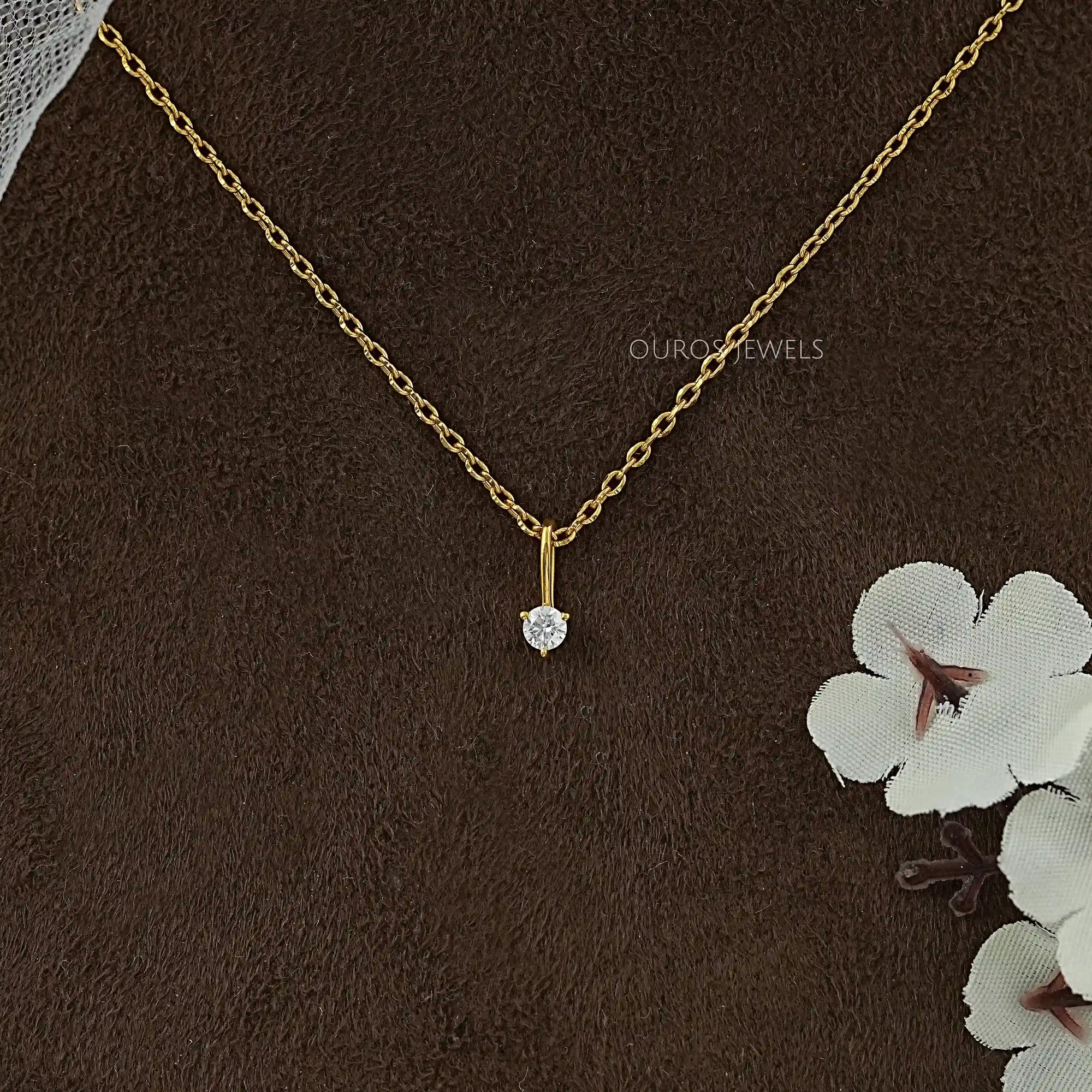 Lab Grown Round Diamond Solitaire Pendant