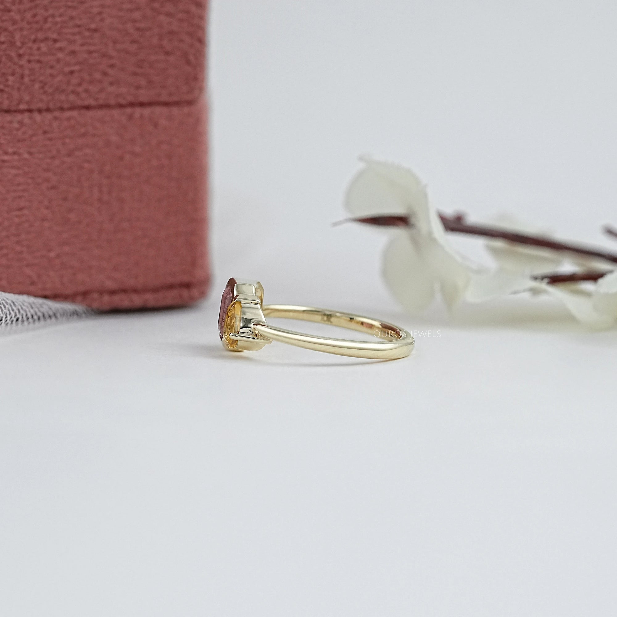 Natural Gemstone Toi Moi Engagement Ring Ring