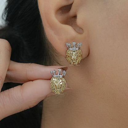 Lion King Shape Round Diamond Stud Earrings