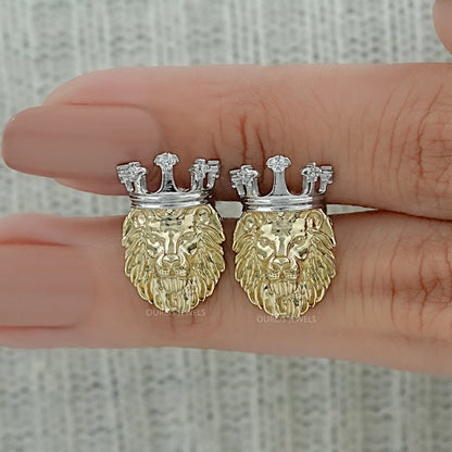 Lion King Shape Round Diamond Stud Earrings