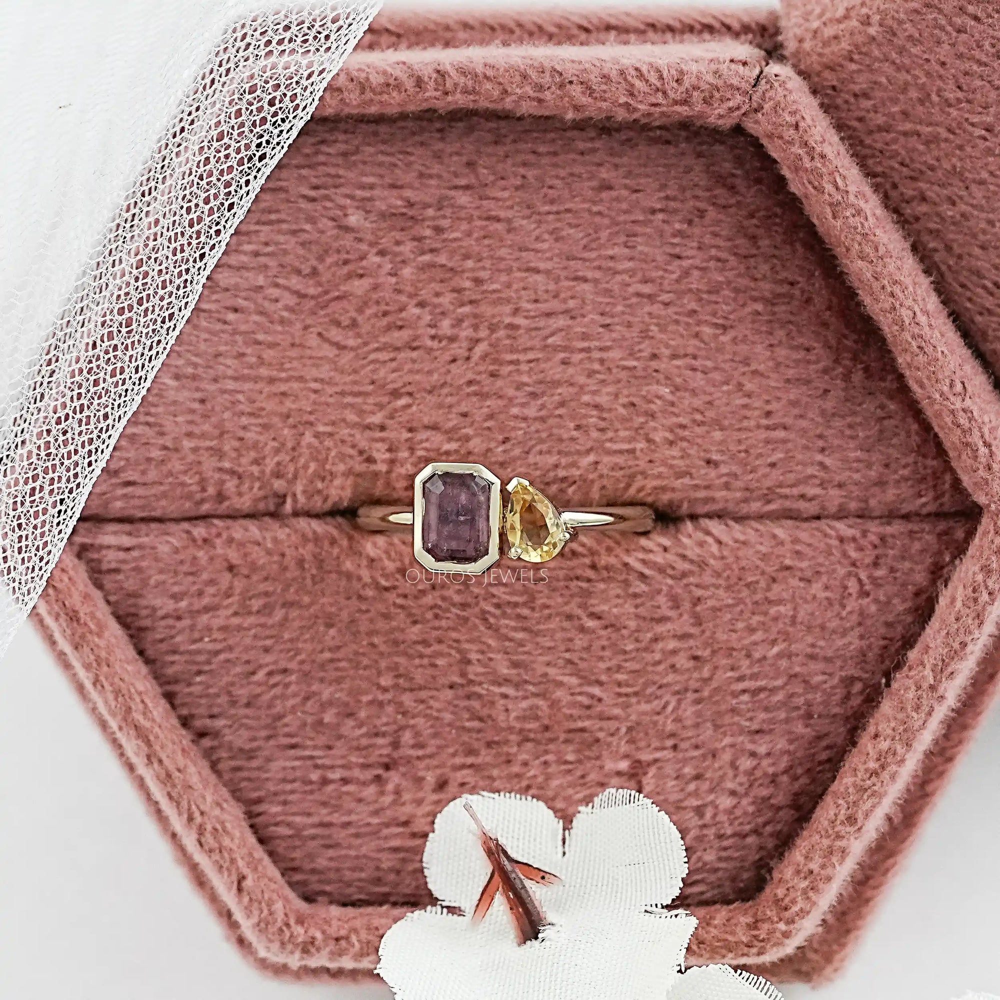 Natural Gemstone Toi Moi Engagement Ring Ring