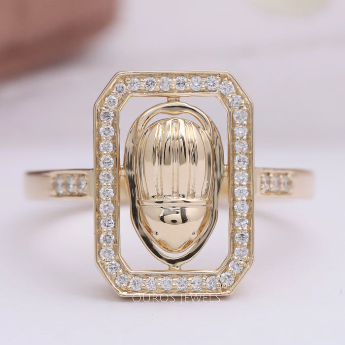 Round Cut Scarab Diamond Ring For men's