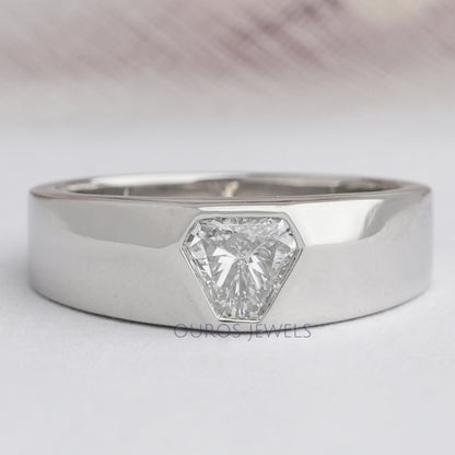 Shield Cut Lab Grown Diamond Solitaire Mens Wedding Band