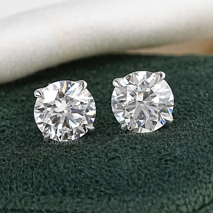 Round Cut Lab Diamond Stud Molly Sims - 96th Annual Academy Awards Earrings