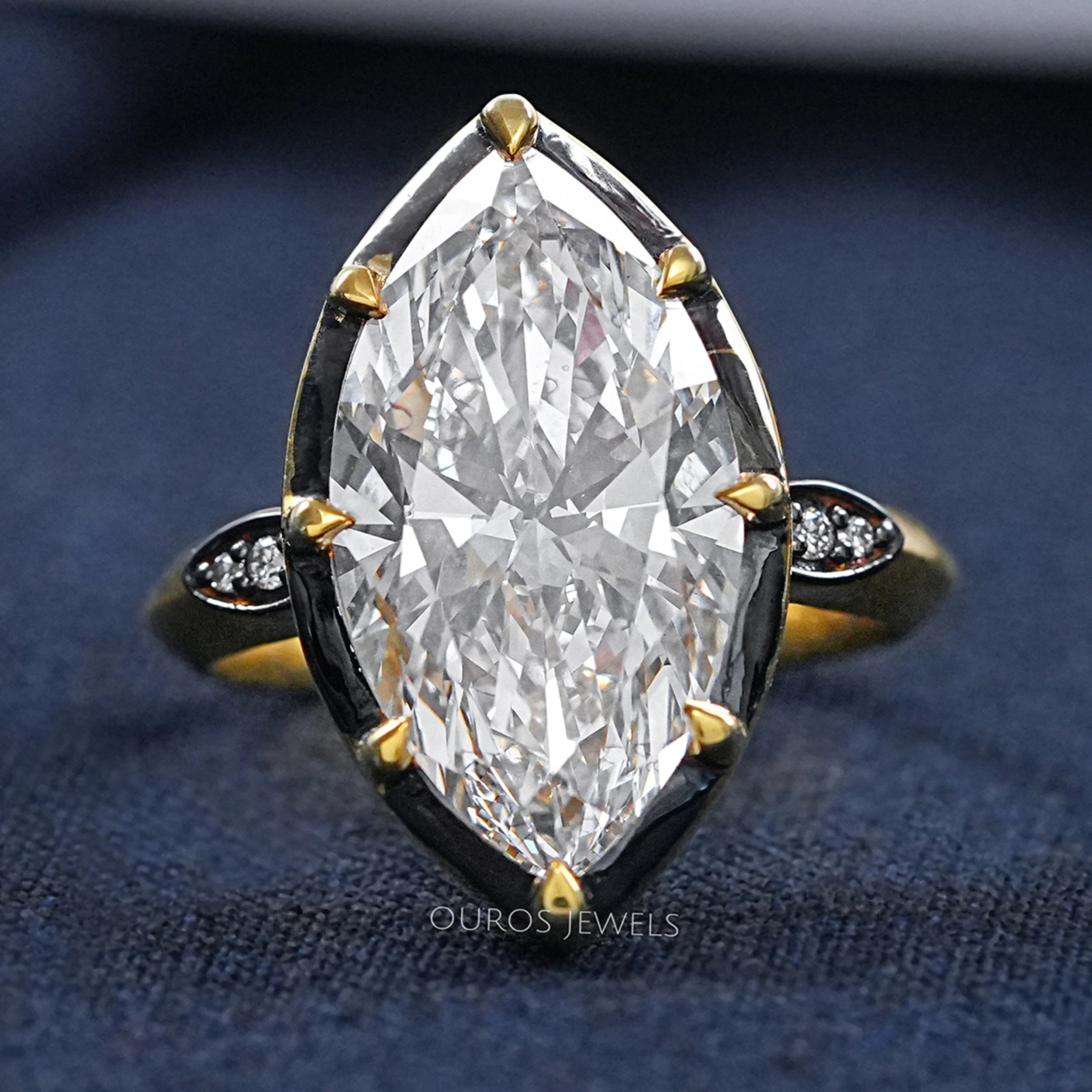 Meryl Streep Golden Globes Awards Diamond Ring – Ouros Jewels