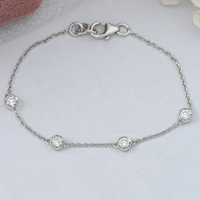 Round Diamond Bezel Set Chain Bracelet Bracelet