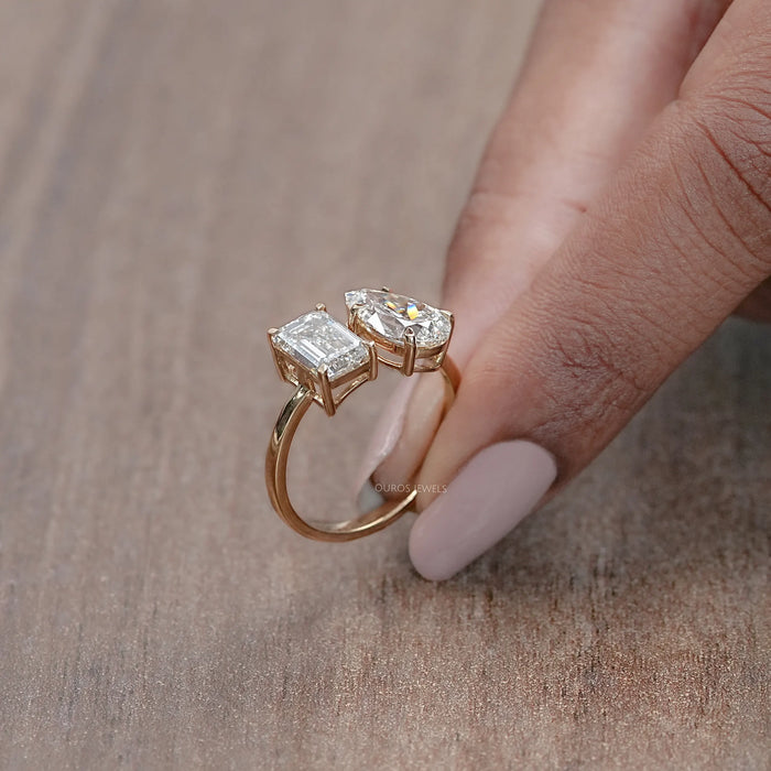 Toi Et Moi Emerald Diamond Engagement Ring Ring