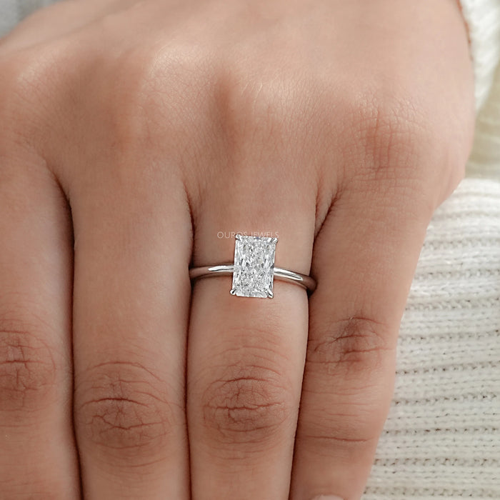 Radiant Cut Solitaire Diamond Engagement Ring Ring