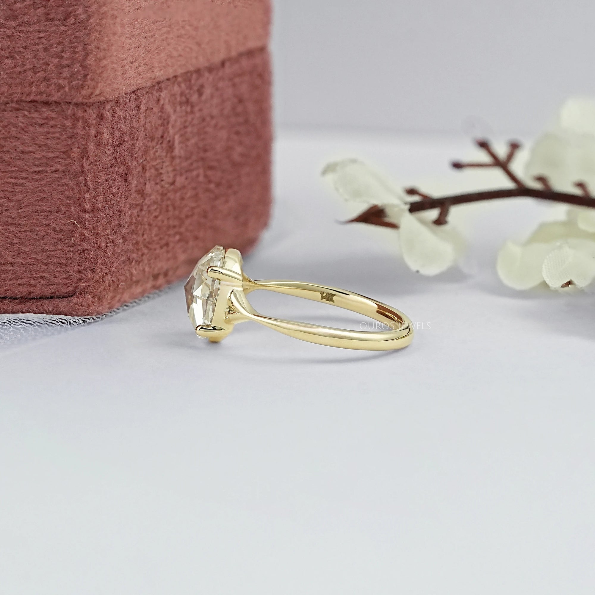 Rose Cut Round Diamond Split Shank Ring