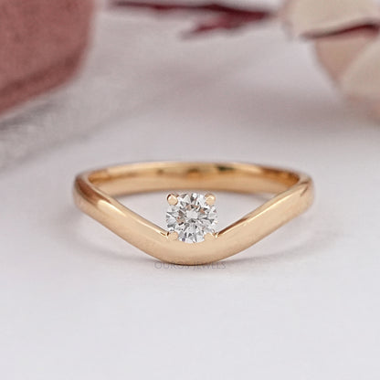 Round Cut Lab Grown Diamond Curved Solitaire Ring Rings