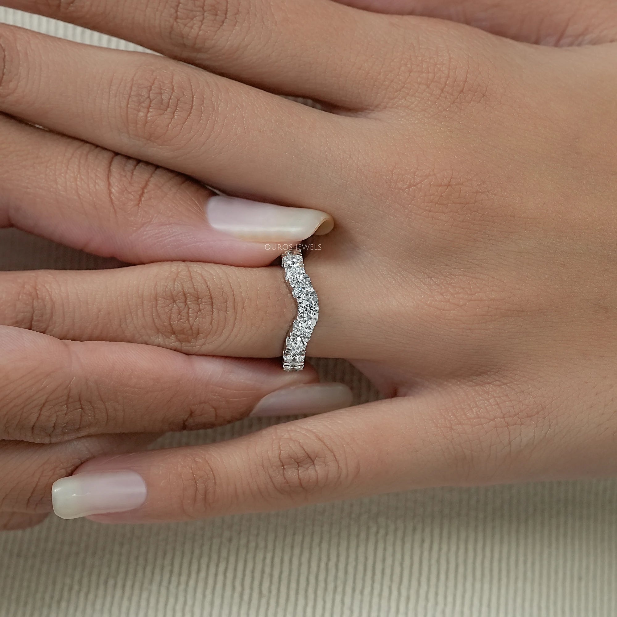 Lab Grown Diamond Curved Wedding Band Ring
