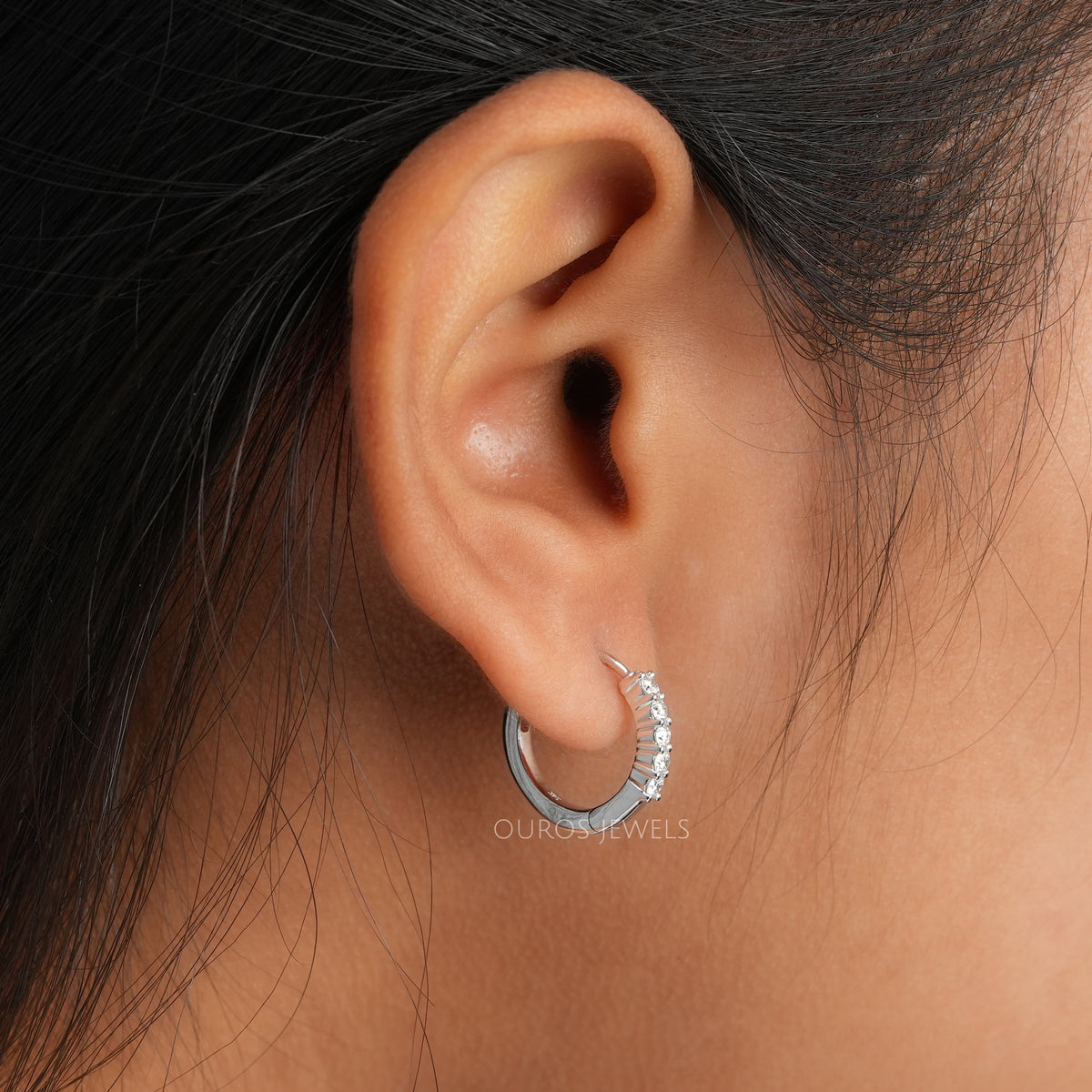 Round Lab Grown Diamond Hoop Earring Earrings