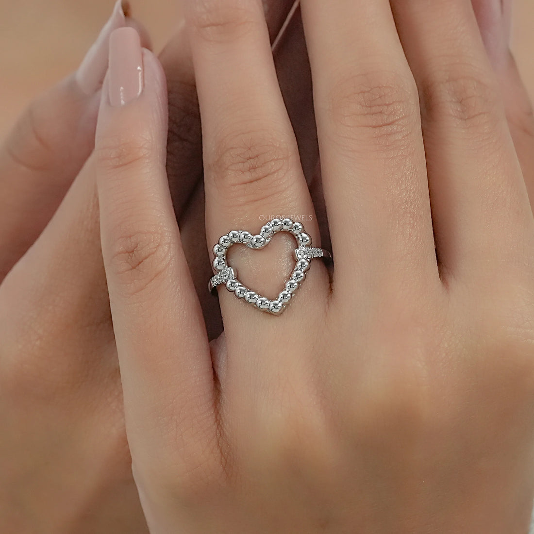 Open Heart Shape Round Diamond Bubble Ring Ring
