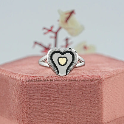 Heart Shape Round Diamond Signet Ring Ring