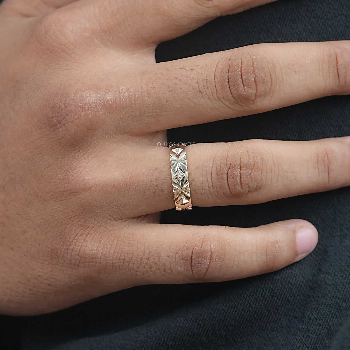 Engraving Men's Wedding Band With Diamond Ring