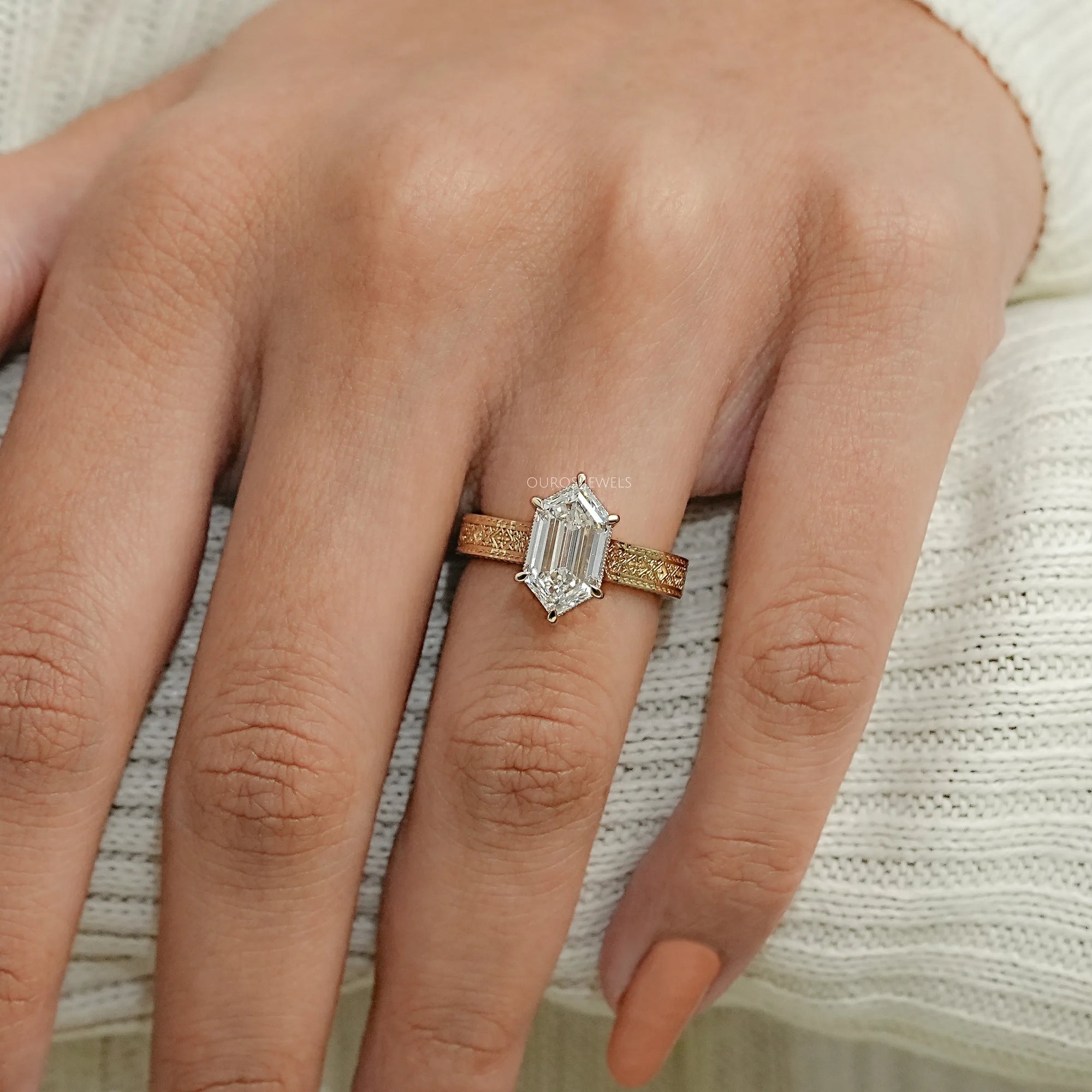 Step Cut Dutch Marquise Lab Diamond Engraving Band Ring