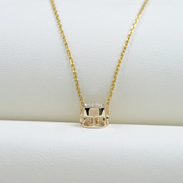 Antique Hamsa Hand Shape Lab Diamond Solitaire Pendant Necklaces