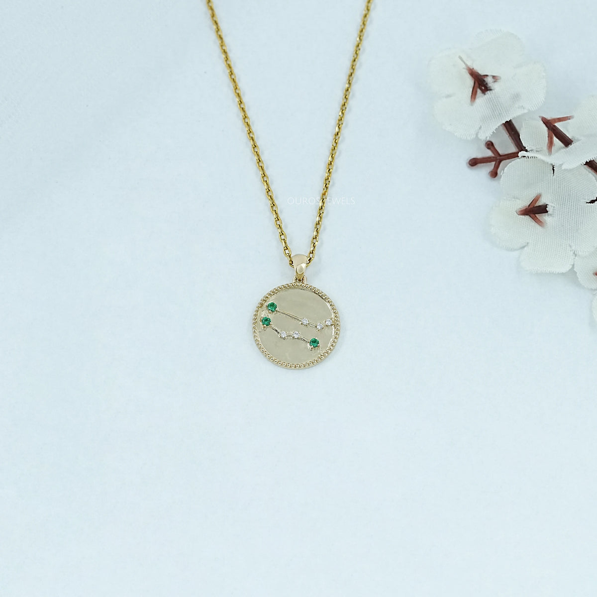 Gemini Zodiac Sign Emerald Gemstone Pendant