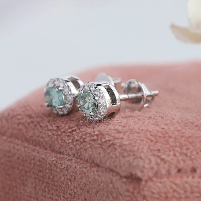 Green Oval Shaped Diamond Studs Earrings Earring