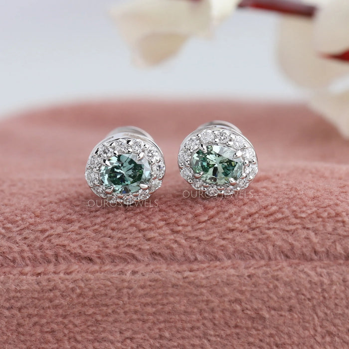 Green Oval Shaped Diamond Studs Earrings Earring