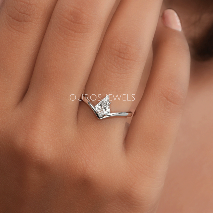 Kite Cut Curved Solitaire Engagement Ring