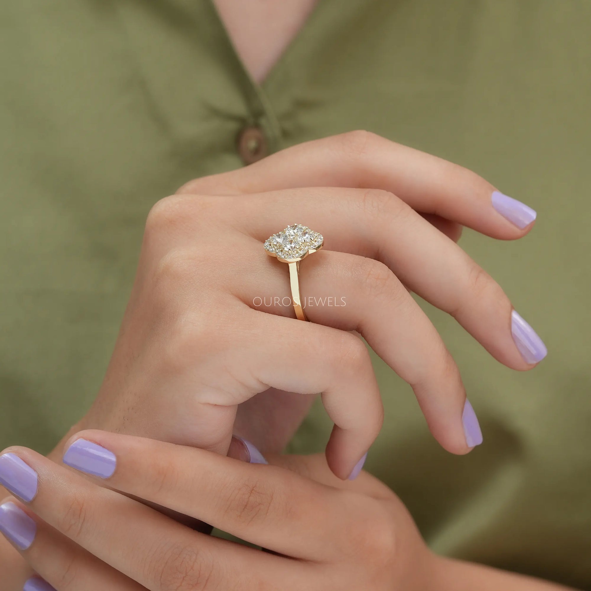 Floral Shape Round Diamond Halo Engagement Ring